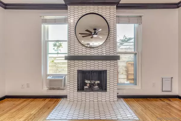 San Diego, CA 92110,3774 Keating St.