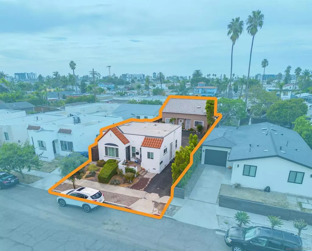 San Diego, CA 92116,4464 66 33rd