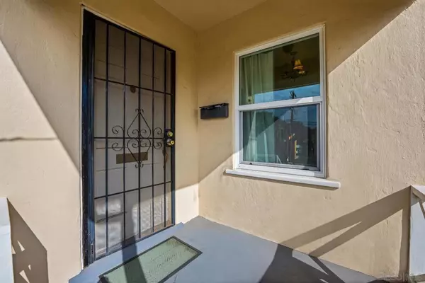 La Mesa, CA 91942,4535 Parks Ave