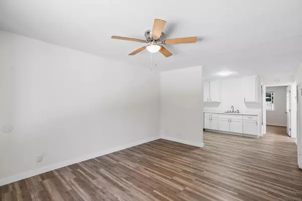 Escondido, CA 92025,331 East Washington Ave #F