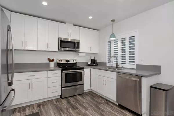 San Diego, CA 92111,5597 Caminito Jose