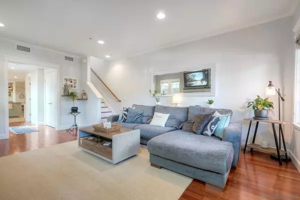 Coronado, CA 92118,753 D AVENUE