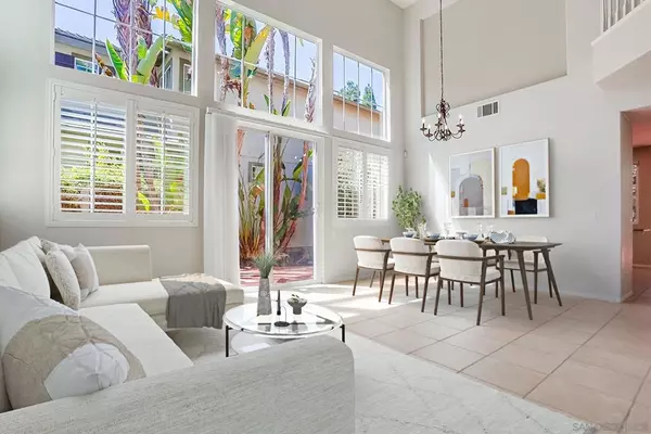 Carlsbad, CA 92010,5423 Foxtail Loop