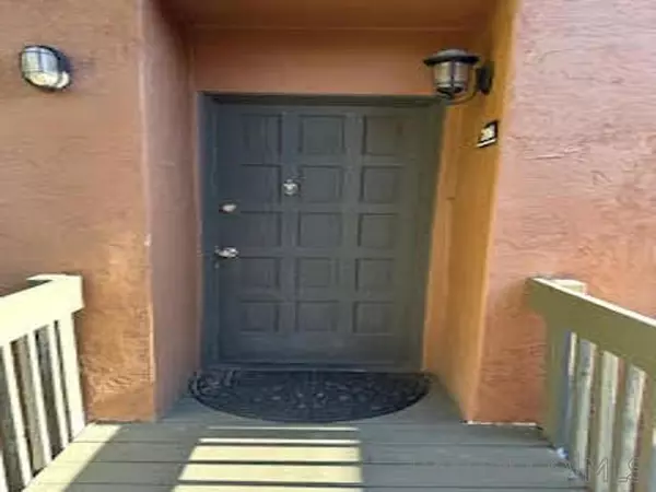 San Diego, CA 92127,17141 W W Bernardo Dr #206