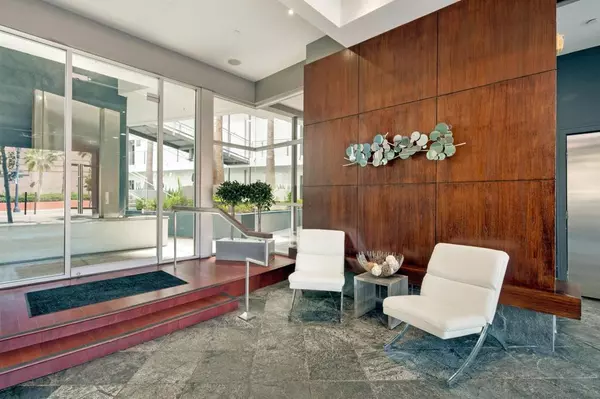 San Diego, CA 92101,120 Island Ave #325