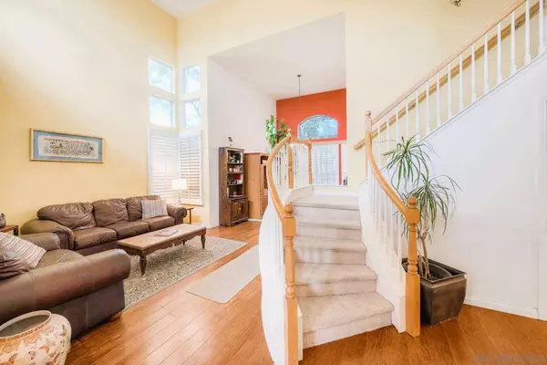 San Diego, CA 92129,12244 Arucauna Way