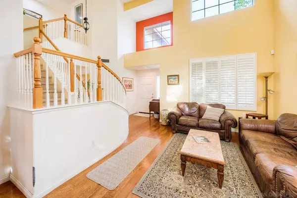 San Diego, CA 92129,12244 Arucauna Way