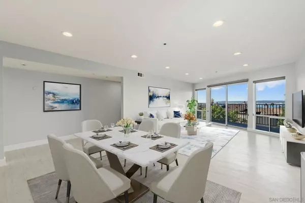 San Diego, CA 92101,2568 Albatross St #4D