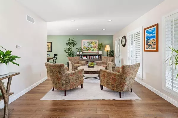 La Mesa, CA 91942,7593 El Paso St