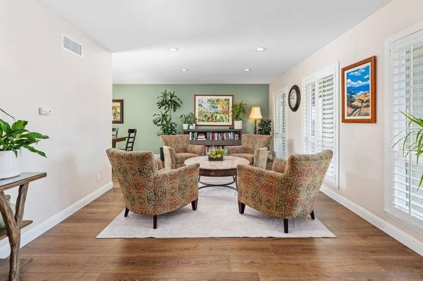 La Mesa, CA 91942,7593 El Paso St