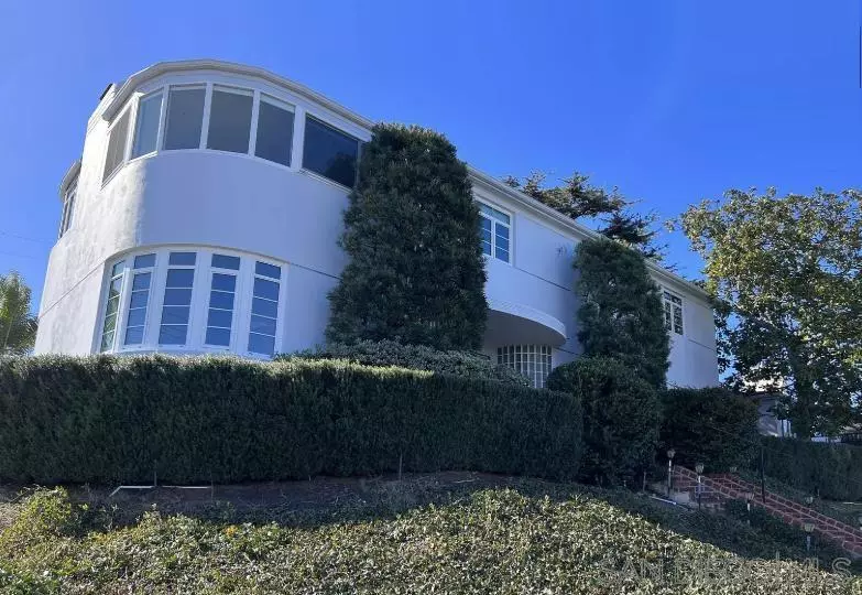 3311 Xenophon St., San Diego, CA 92106