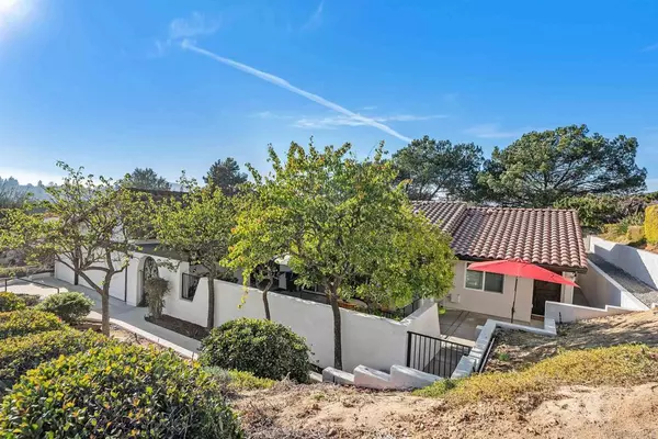 San Diego, CA 92128,17976 17978 Sencillo Ln