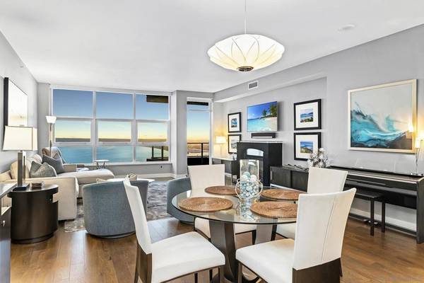 San Diego, CA 92101,1325 Pacific Hwy #3301