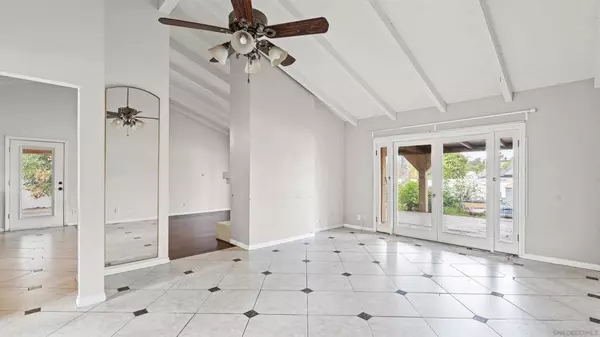 Bonita, CA 91902,5315 Old Dairy Ct