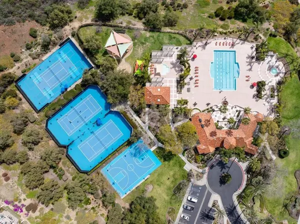 Escondido, CA 92026,2090 Grand View Glen