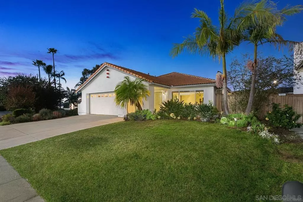Carlsbad, CA 92009,3356 Corte Tiburon