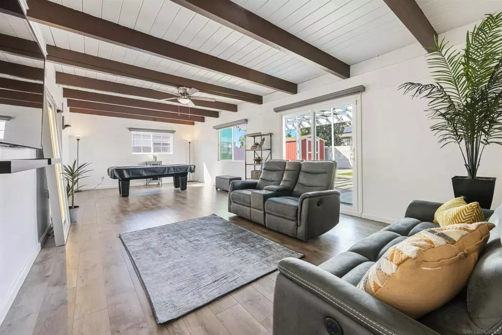 San Diego, CA 92114,326 Kingswood St