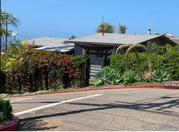 Cardiff By The Sea, CA 92007,326 Chesterfield