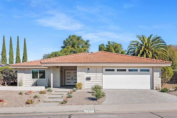 17111 Prado Pl, San Diego, CA 92128