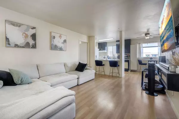 San Diego, CA 92110,3140 Midway Dr # 305