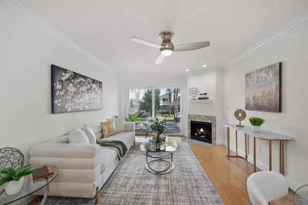 San Diego, CA 92103,3980 8th Avenue #109