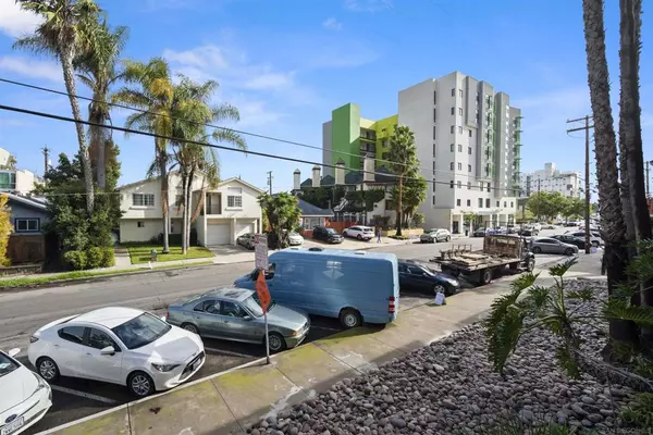 San Diego, CA 92103,3980 8th Avenue #109