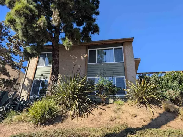 San Diego, CA 92109,2142 Grand Ave #G