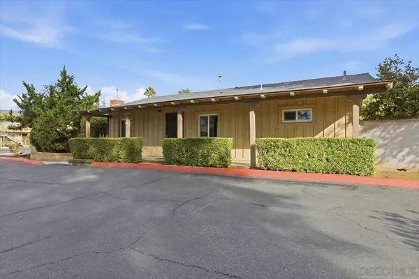 El Cajon, CA 92019,911 Jamacha Road