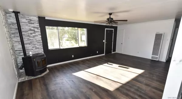 Ramona, CA 92065,842 11th Street