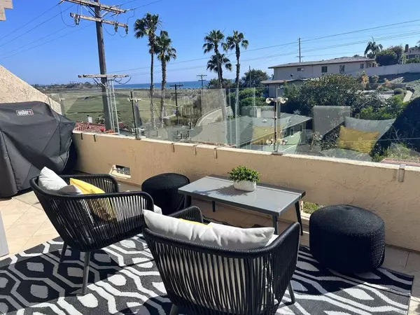 Cardiff By The Sea, CA 92007,2508 Manchester Ave