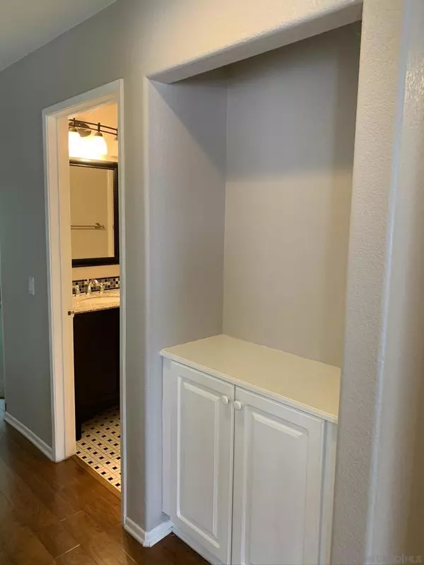 San Diego, CA 92130,3619 Ruette De Ville