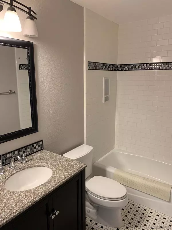 San Diego, CA 92130,3619 Ruette De Ville