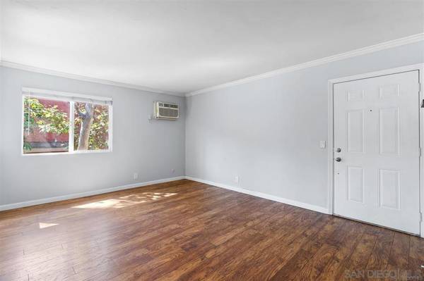 El Cajon, CA 92020,1280 W Main St #24