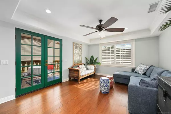 San Diego, CA 92109,1807 Grand Ave