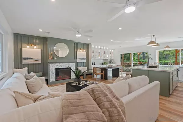 1155 Pepper Dr, El Cajon, CA 92021