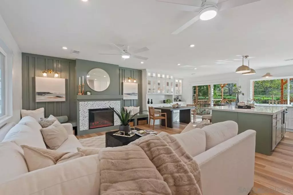 El Cajon, CA 92021,1155 Pepper Dr