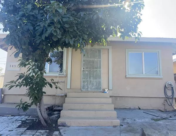 3851 53 Hemlock St, San Diego, CA 92113