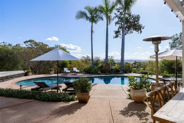 5327 La Glorieta, Rancho Santa Fe, CA 92067