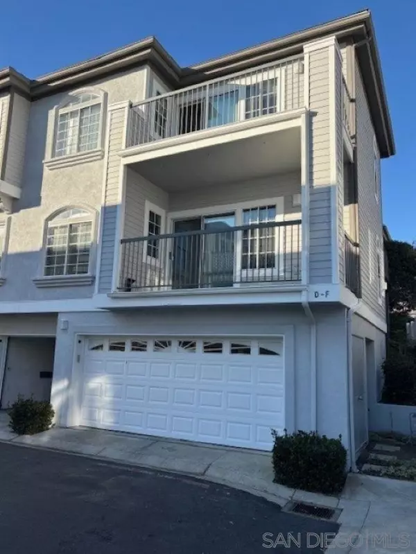 La Jolla, CA 92037,8641 Via Mallorca #Unit D