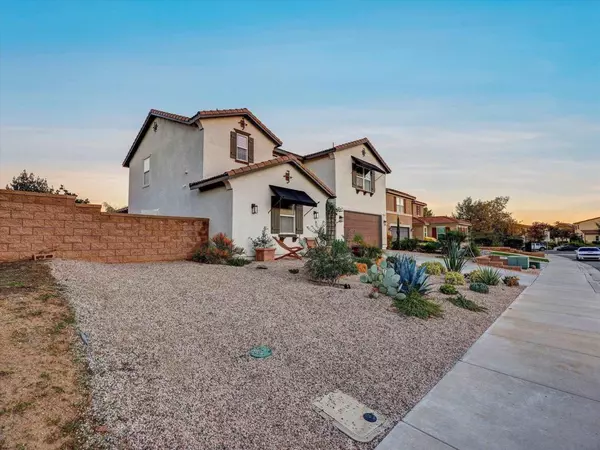 Murrieta, CA 92563,37244 Avocet Way