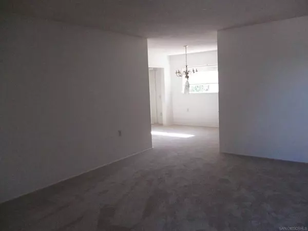 Poway, CA 92064,12445 Pipo