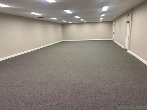 8809 La Mesa Blvd., La Mesa, CA 91942