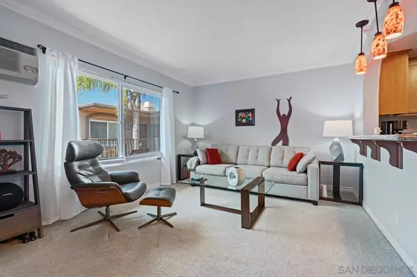 4230 48th St #9, San Diego, CA 92115