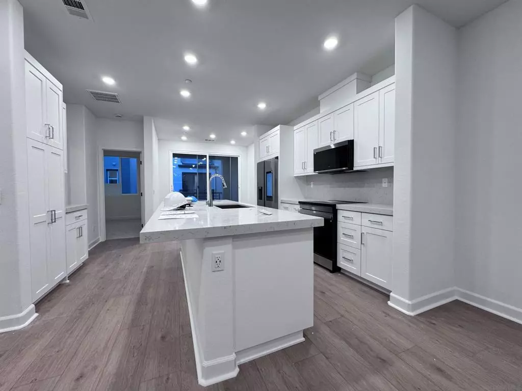 San Diego, CA 92128,12045 Sienna Ln