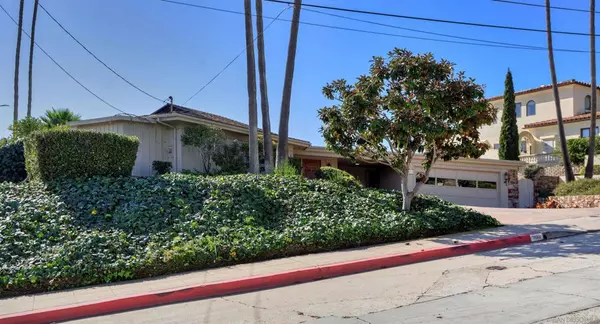 San Diego, CA 92106,3125 Qualtrough