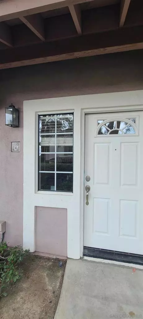 San Diego, CA 92128,11929 Tivoli Park Row #6