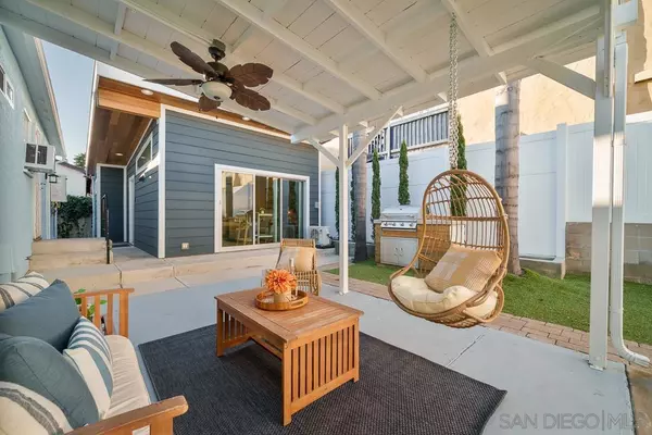 1656 Pacific Beach Dr #B, San Diego, CA 92109