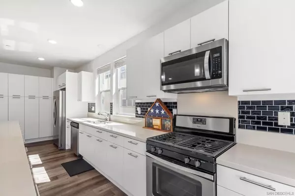 San Diego, CA 92154,5301 Calle Rockfish #98