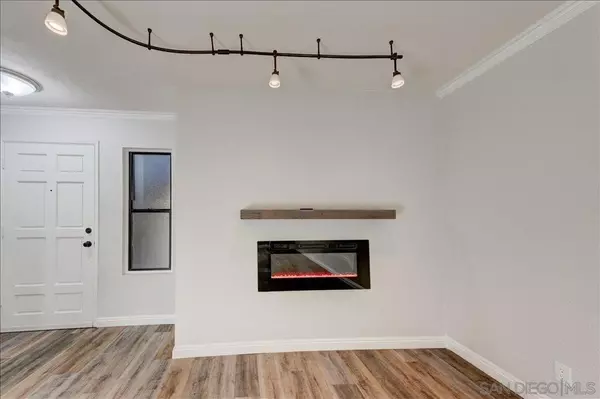 San Diego, CA 92102,2849 E Street #7