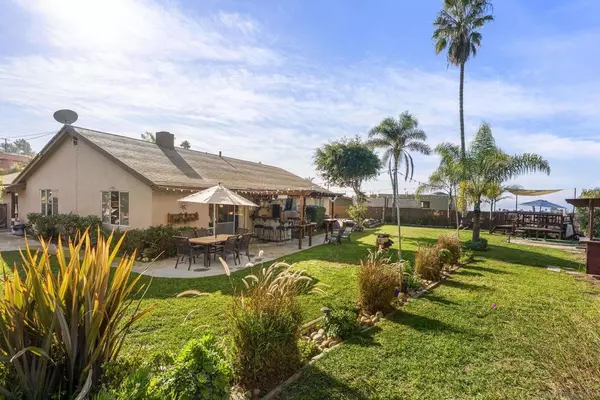 Cardiff By The Sea, CA 92007,1007 Genie Ln